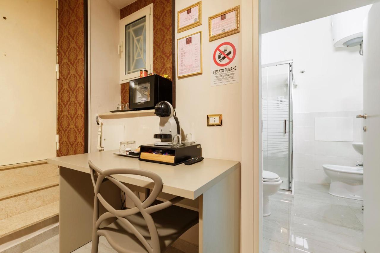 Spinacorona Room Nápoles Exterior foto